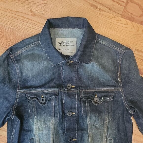 American Eagle Outfitters Mens Denim Distressed Trucker Retro Jean Jacket Size M - Picture 3 of 7